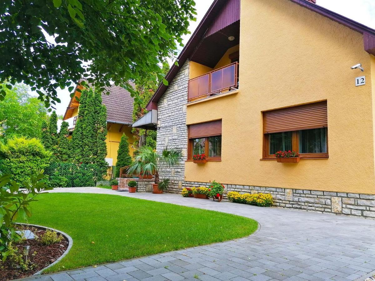 Anna House Siofok - Holiday House Close To Beach In City Center Zewnętrze zdjęcie